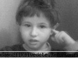 fratzi sau surori ...c avetzi?;;) - am un frate d 6 ani geez ii diavolul in - aveti frati surori??;;):D